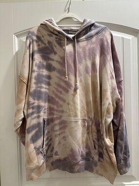 Tie-Dye Oversized Hoodie in Lavender, Taupe & Cream